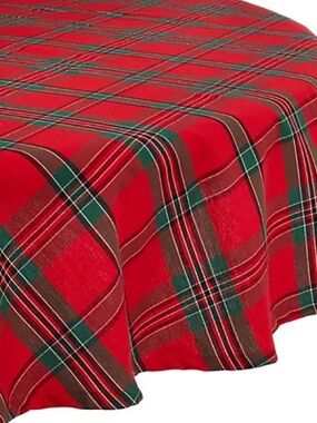 Design Imports Holiday Plaid Tablecloth 70" Round